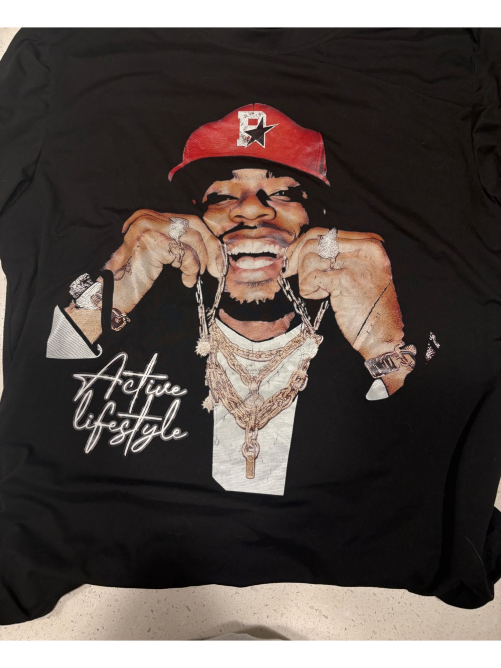 ROMWE Black Graphic Tee with Red Cap Illustration